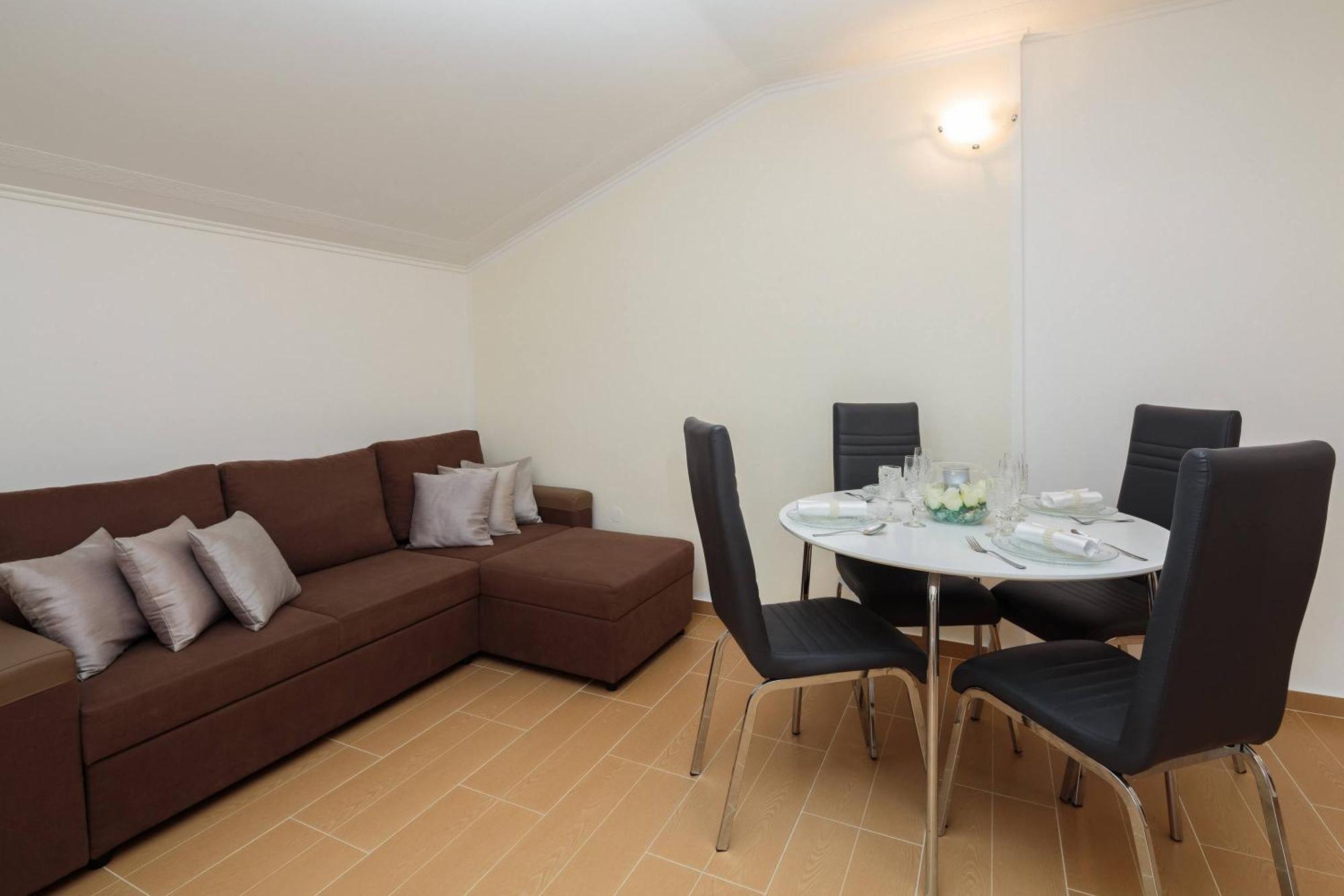 Apartment Krzelj 特罗吉尔 外观 照片