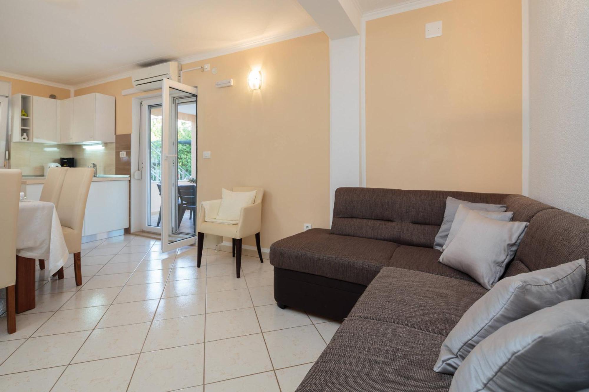 Apartment Krzelj 特罗吉尔 外观 照片